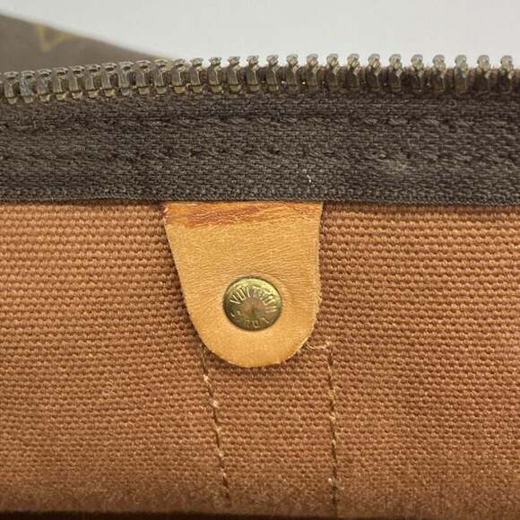 LOUIS VUITTON Brown Monogram Keepall 55 Boston Bag - Picture 10 of 12